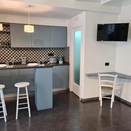 公寓 L'orlando Innamorato 那不勒斯