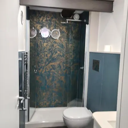 公寓 L'orlando Innamorato 那不勒斯